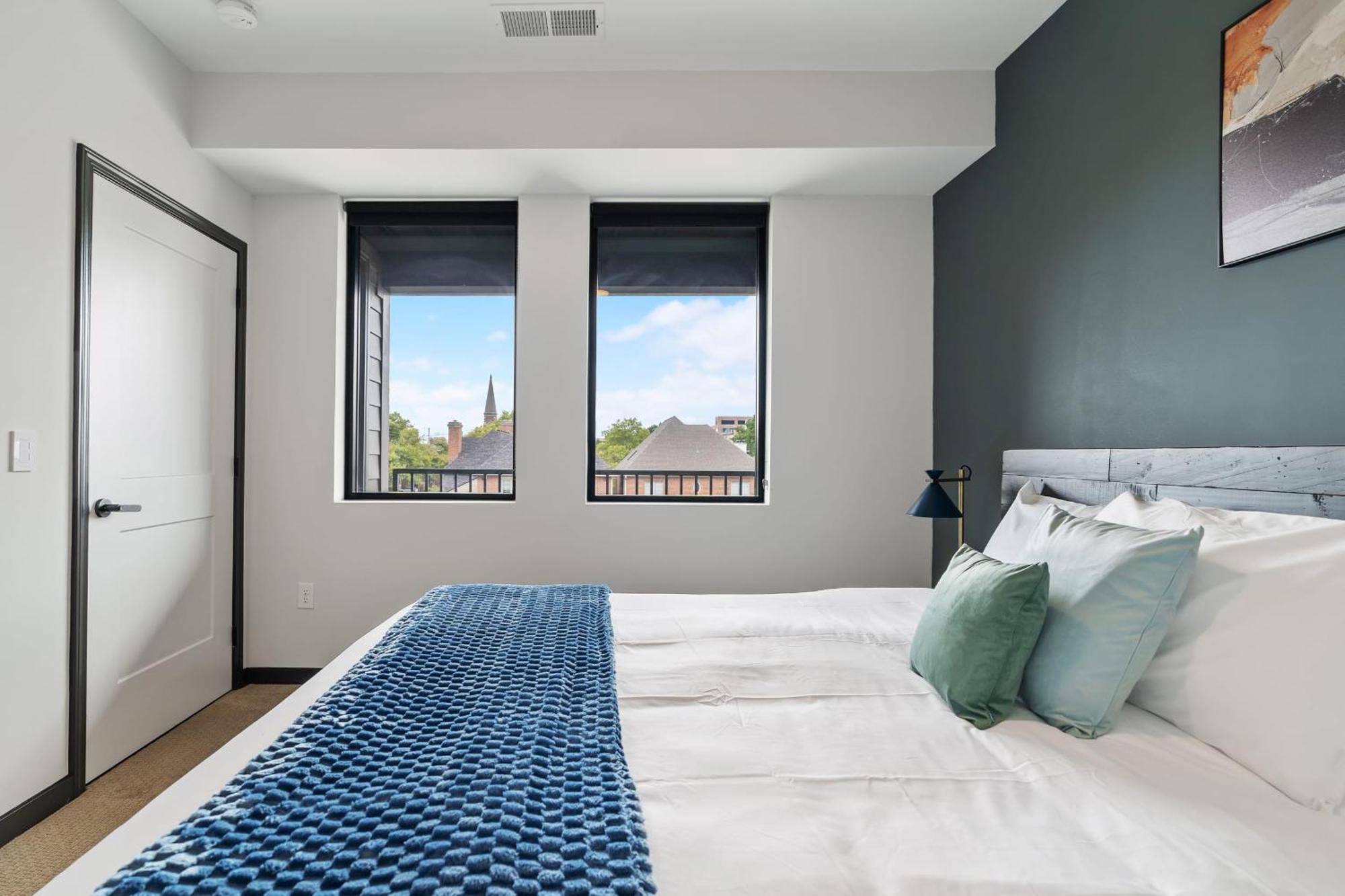 Cozysuites On Mass With Garage Parking #4 Indianapolis Dış mekan fotoğraf